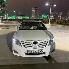 Toyota Camry 2010