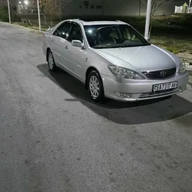 Toyota Camry 2000