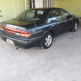 Nissan Cefiro 1995