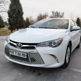 Toyota Camry 2016