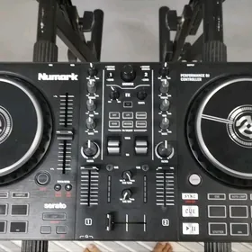 DDJ NUMARK MIXTRACK PRO AKSYA