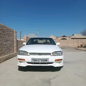 Toyota Camry 1993