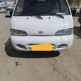 Hyundai H100 2004