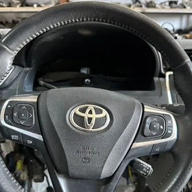 Rul airbag Camry 17