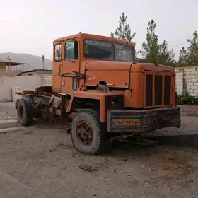 Iveco Stralis 450 1980