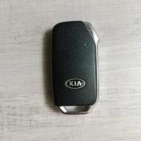 Kia acar, pult
