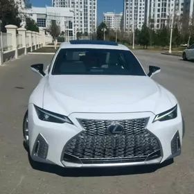 Lexus IS 350 2022