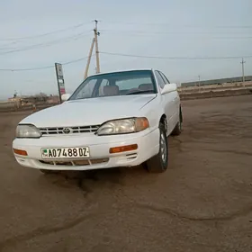 Toyota Camry 1992