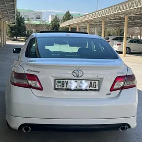 Toyota Camry 2010