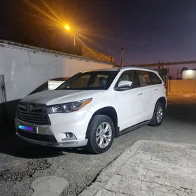 Toyota Highlander 2016