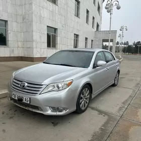 Toyota Avalon 2011