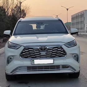 Toyota Highlander 2020