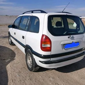 Opel Zafira 2000