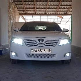 Toyota Camry 2010