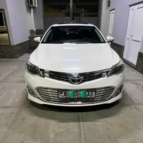 Toyota Avalon 2013