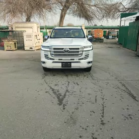 Toyota Land Cruiser 2023