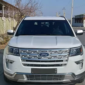 Ford Explorer 2019