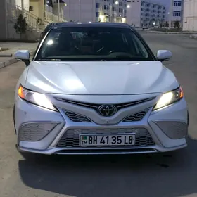 Toyota Camry 2024