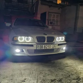 BMW 528 2002