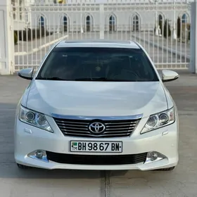 Toyota Camry 2012