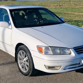 Toyota Camry 2000