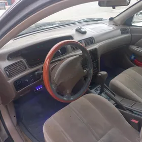 Toyota Camry 1999