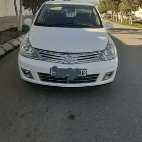 Nissan Versa 2010