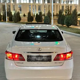 Lexus ES 350 2010