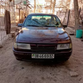 Opel Vectra 1991