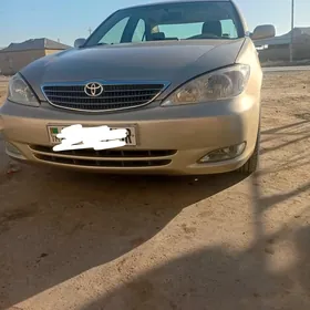 Toyota Camry 2004