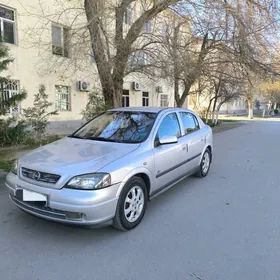 Opel Astra 2003