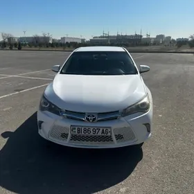 Toyota Camry 2016