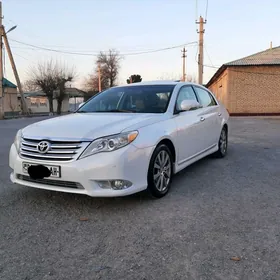 Toyota Avalon 2011