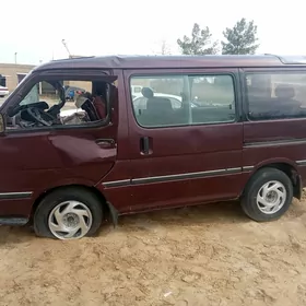 Toyota Hiace 1992