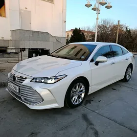 Toyota Avalon 2020