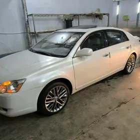 Toyota Avalon 2005