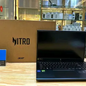  RTX 4060 / i7-13 / RAM 16GB