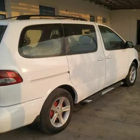 Toyota Sienna 2000