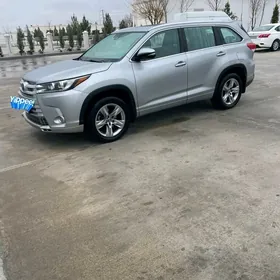 Toyota Highlander 2017