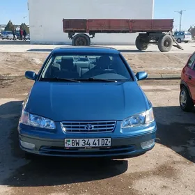 Toyota Camry 2001