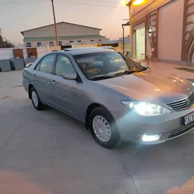 Toyota Camry 2005