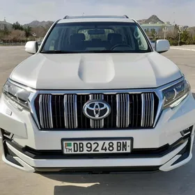 Toyota Land Cruiser Prado 2023