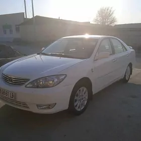 Toyota Camry 2003