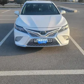 Toyota Camry 2020