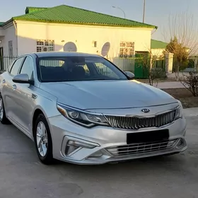 Kia Optima 2019