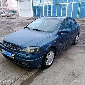 Opel Astra 2003