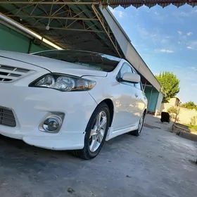 Toyota Corolla 2011