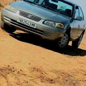 Toyota Camry 1999