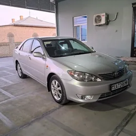 Toyota Camry 2005