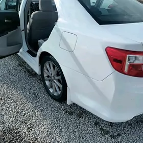 Toyota Camry 2012